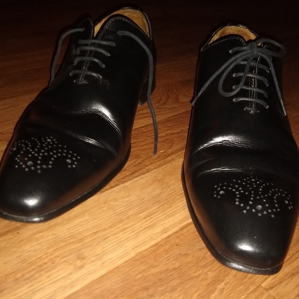 Medallion toe wholecut Oxford by Brexley 10US